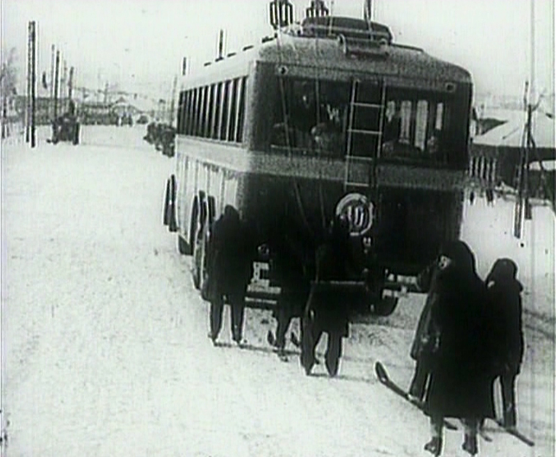 Moskva, LK-3 Br. 10; Moskva — Historical photos — Tramway and Trolleybus (1921-1945); Moskva — Trolleybuses in the movies