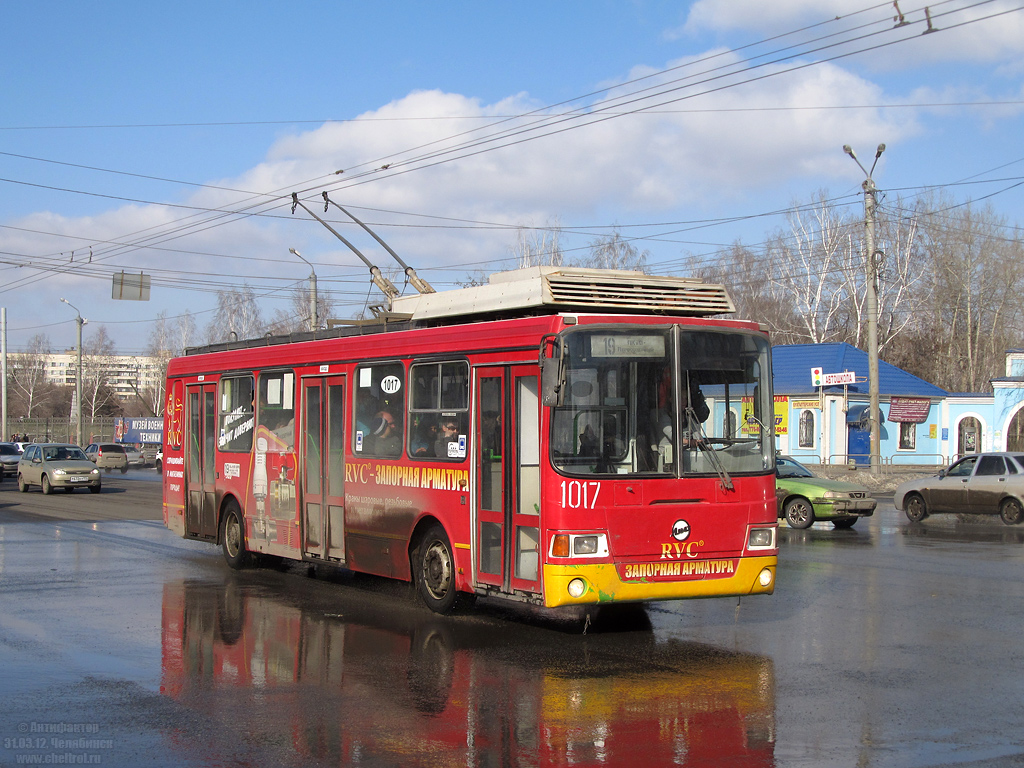 Челябинск, ЛиАЗ-5280 (ВЗТМ) № 1017