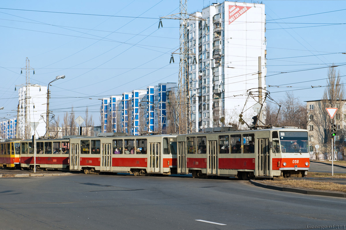 Kiiev, Tatra T6B5SU № 058