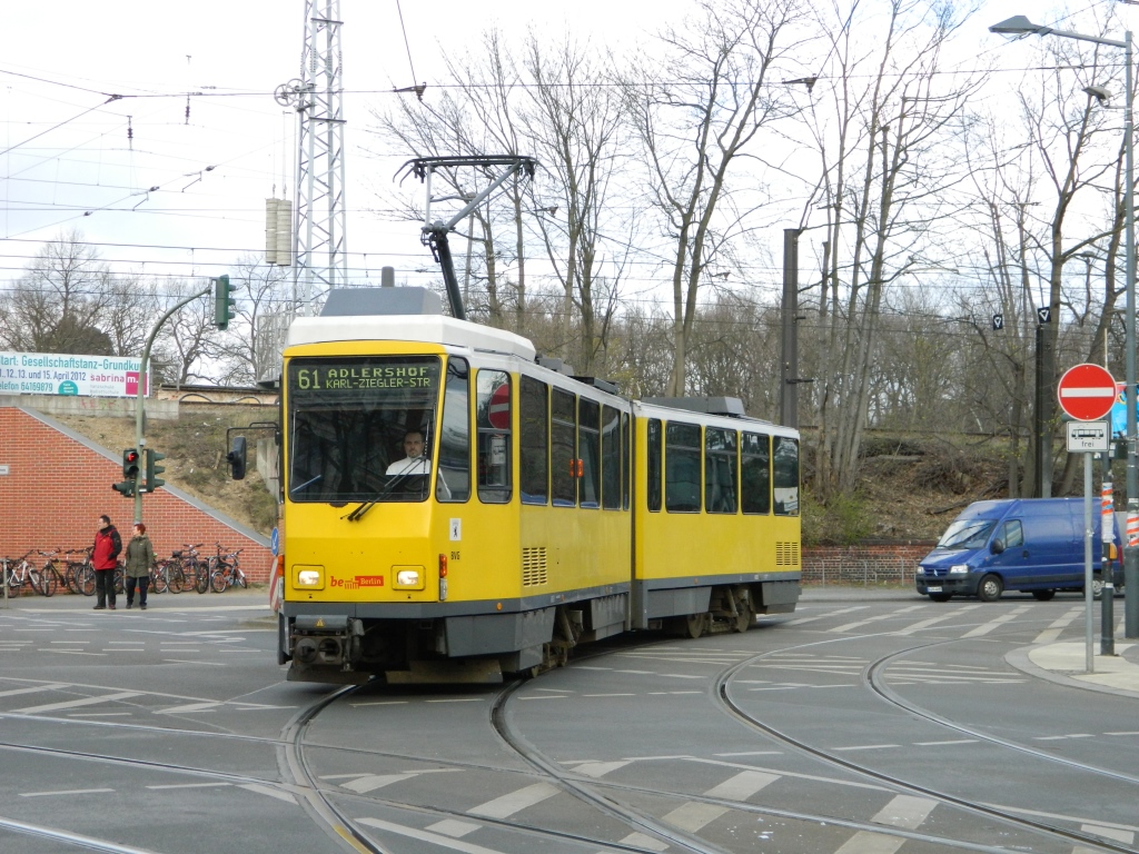 Берлин, Tatra KT4DM № 6153