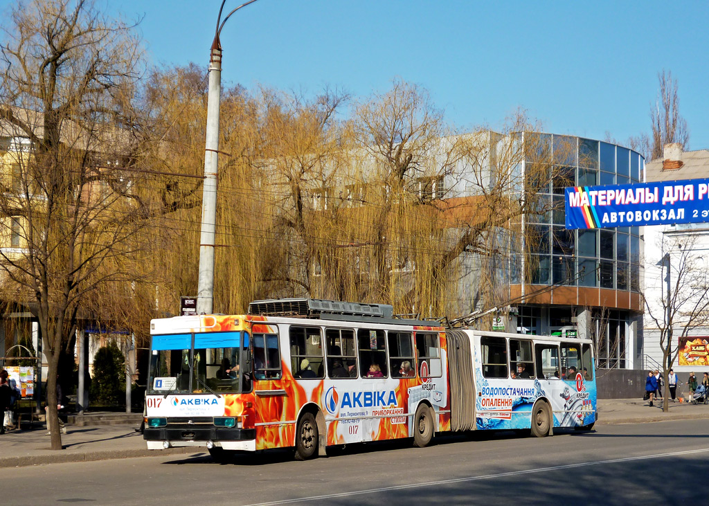 Кривой Рог, ЮМЗ Т1 № 017 Кривой Рог, ЮМЗ Т1 № 017