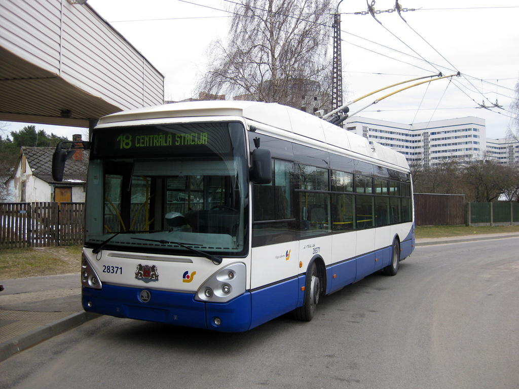 Рига, Škoda 24Tr Irisbus Citelis № 28371