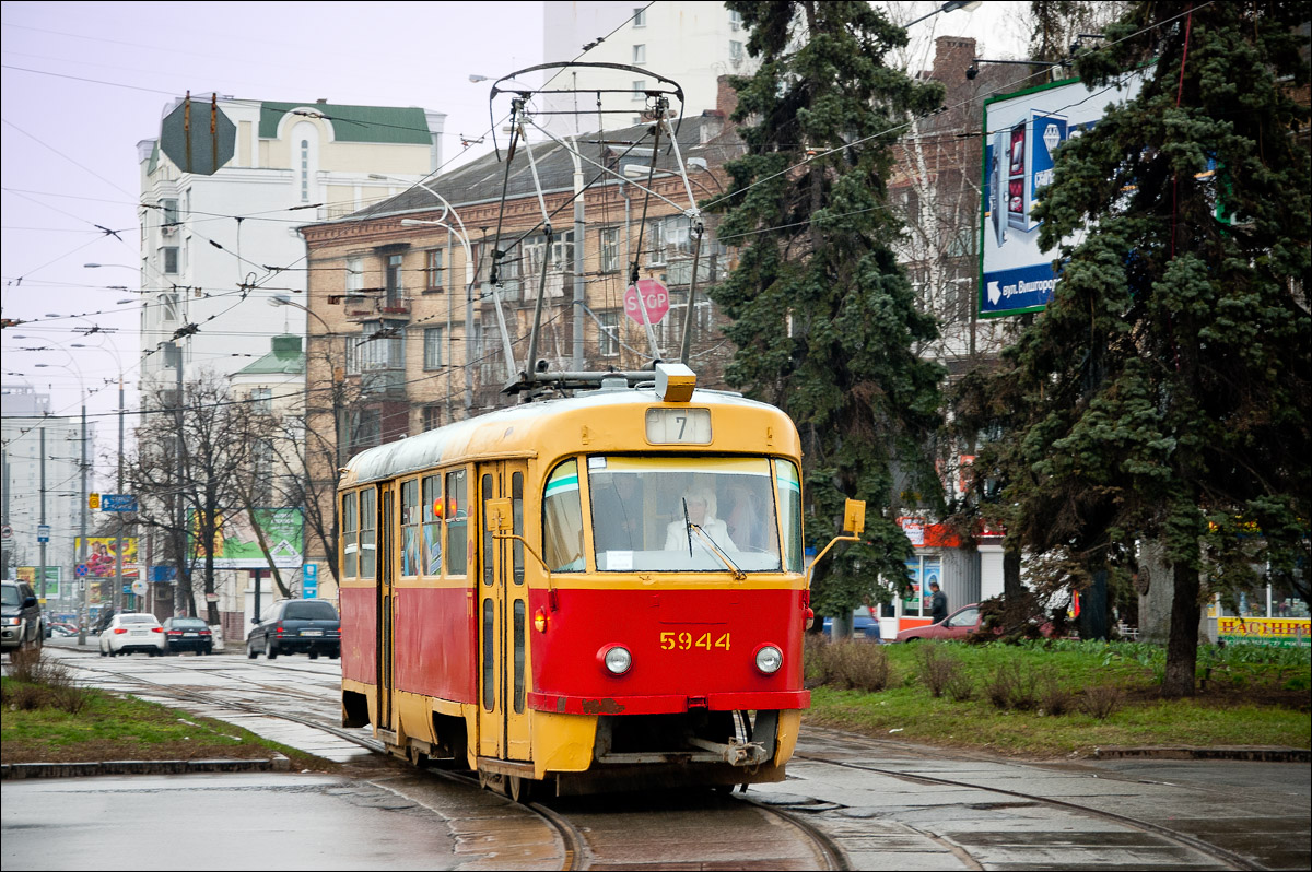 Киев, Tatra T3SU № 5944