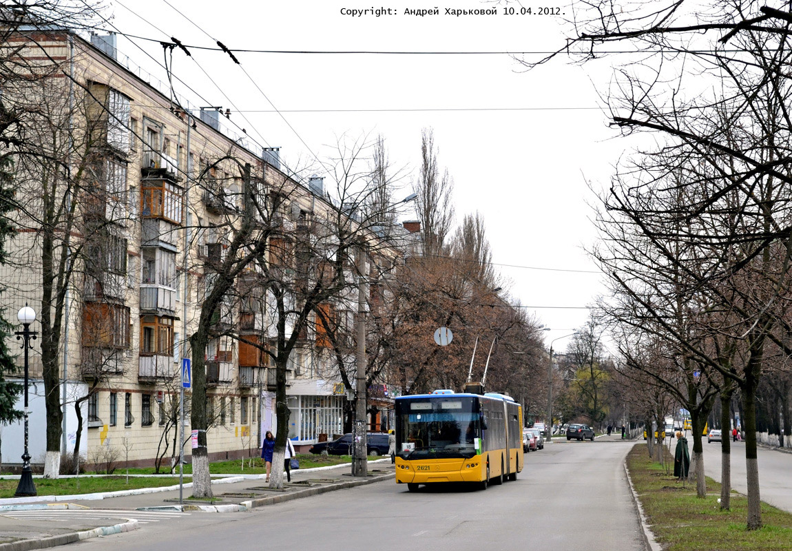 Киев, ЛАЗ E301D1 № 2621
