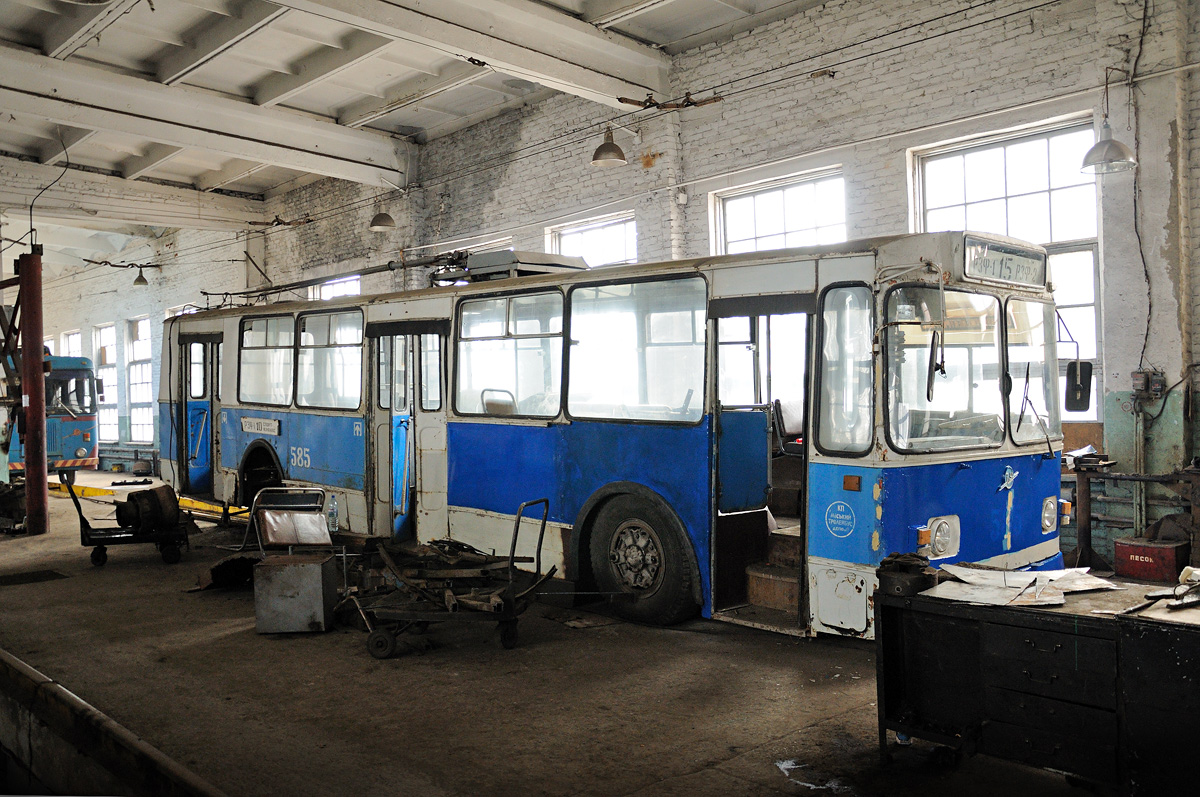 Кривой Рог, ЗиУ-682В-012 [В0А] № 585