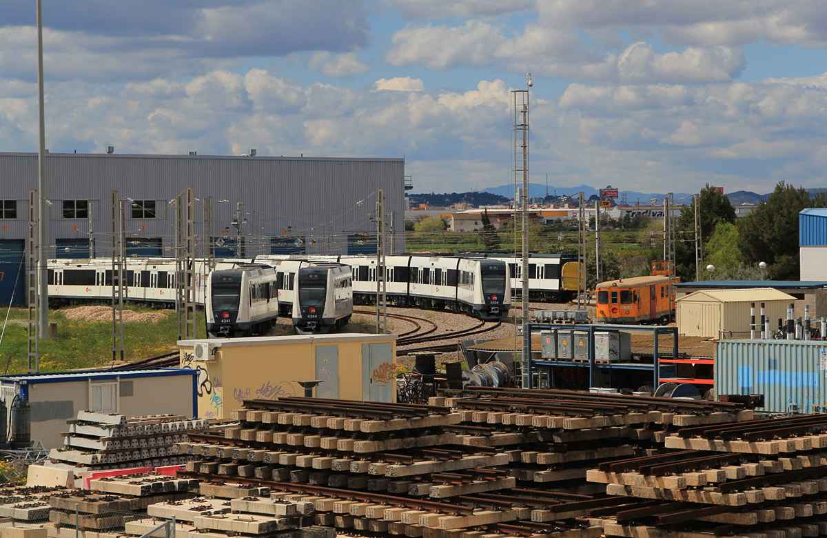 Валенсия, FGV Serie 4300 № 4341; Валенсия, FGV Serie 4300 № 4344; Валенсия, FGV Serie 4300 № 4354; Валенсия — Метрополитен