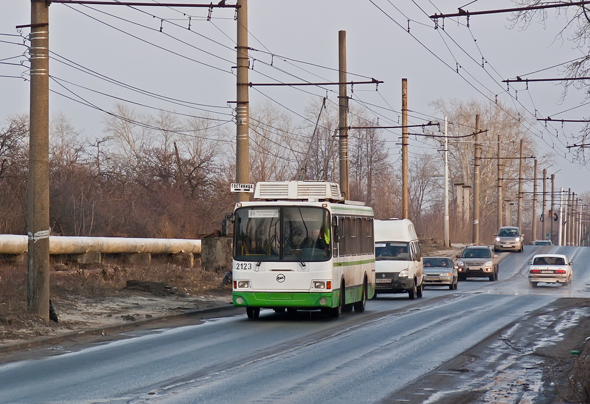 Ryazan, LiAZ-5280 č. 2123