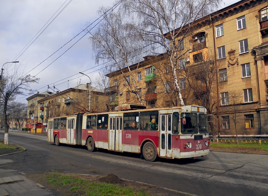 Алчевск, ЗиУ-620520 № 370