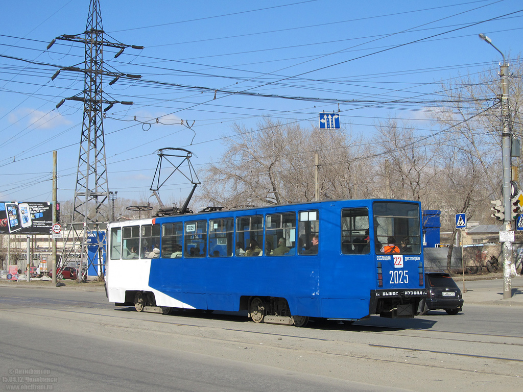 Челябинск, 71-608К № 2025
