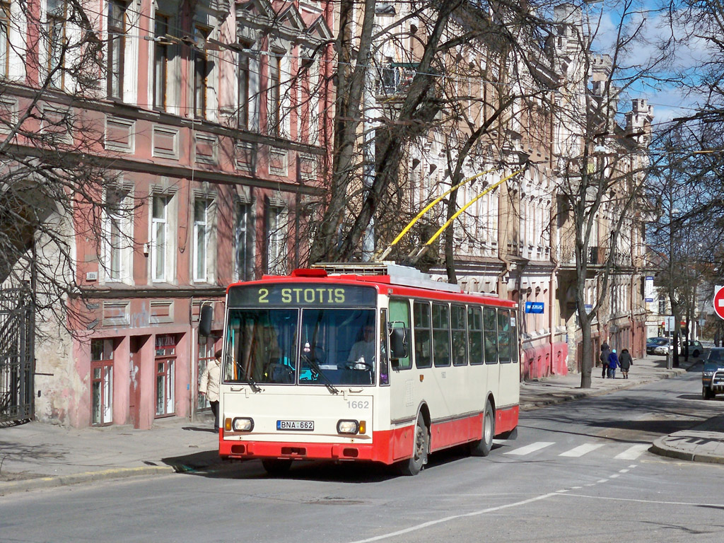 Вильнюс, Škoda 14Tr17/6M № 1662