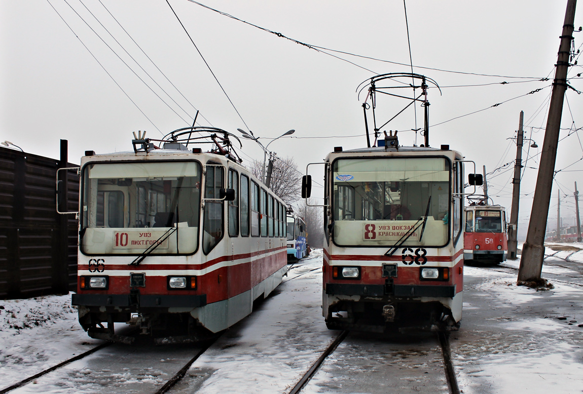 Nizhniy Tagil, 71-402 # 66; Nizhniy Tagil, 71-402 # 68
