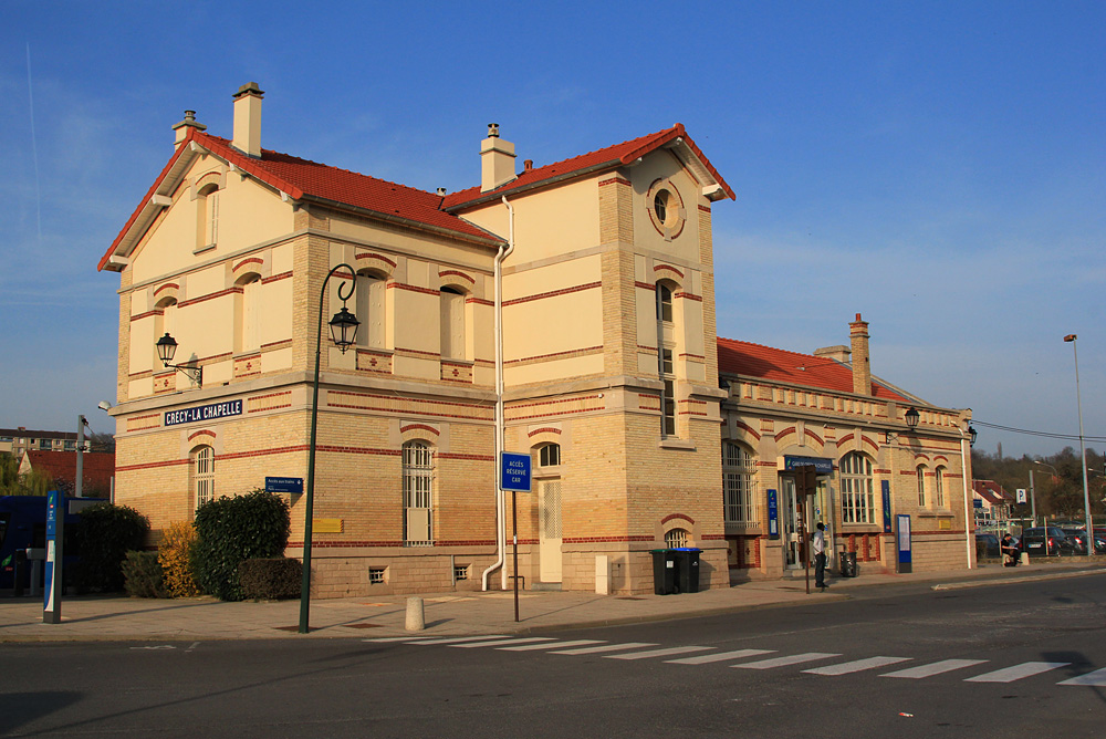 Париж -  Версаль -  Ивелин — Железнодорожная линия Esbly — Crécy-la-Chapelle