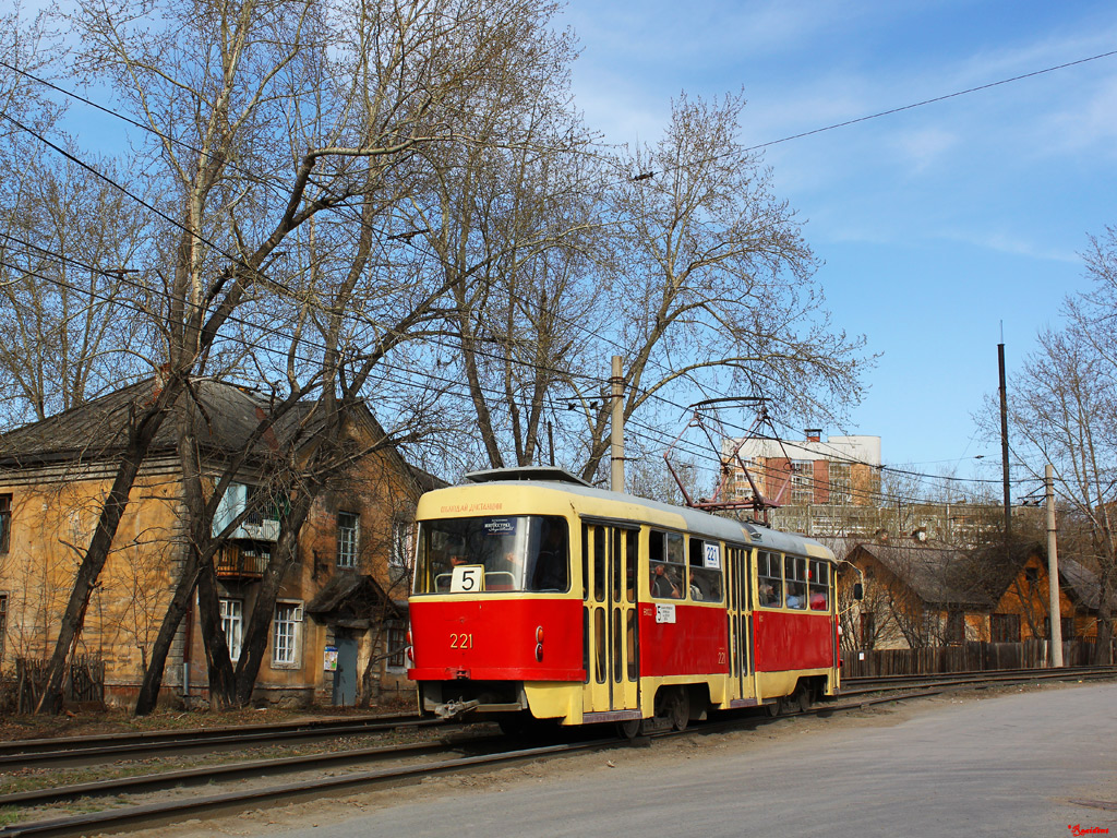 Екатеринбург, Tatra T3SU № 221
