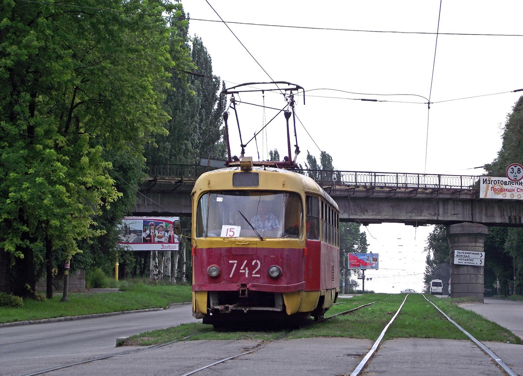 Запорожье, Tatra T3SU № 742