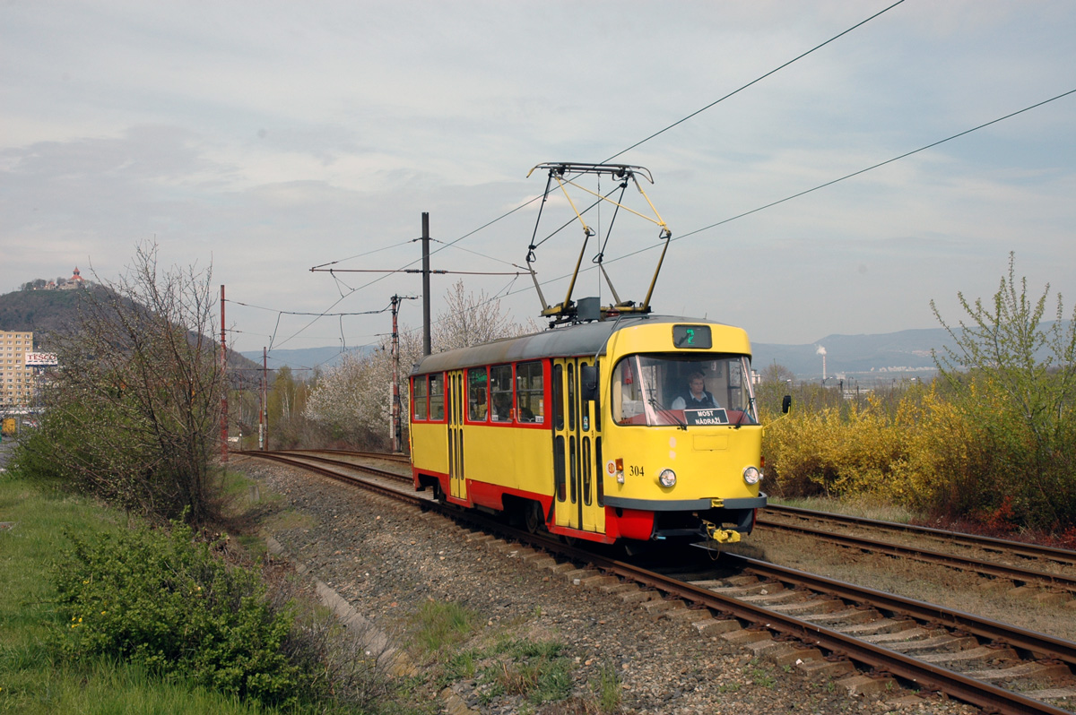 Мост ― Литвинов, Tatra T3M.3 № 304
