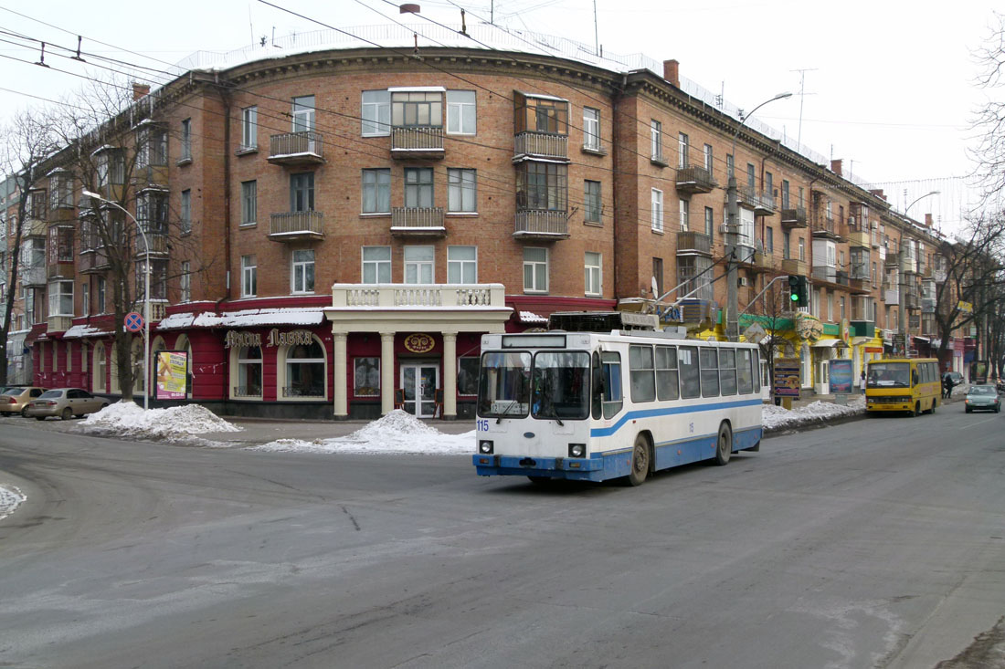 Полтава, ЮМЗ Т2 № 115