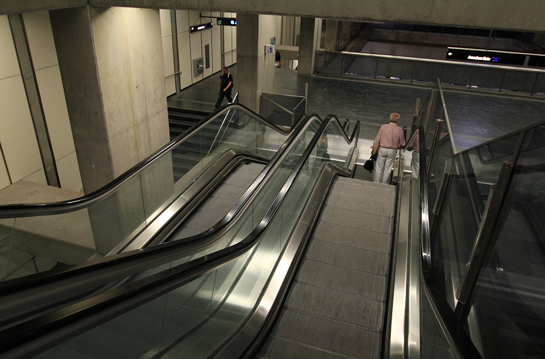Лиссабон — Metro — Linha Azul