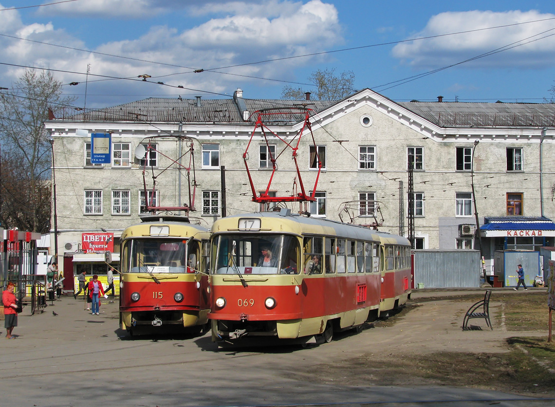 Jekatěrinburg, Tatra T3SU (2-door) č. 115; Jekatěrinburg, Tatra T3SU (2-door) č. 069
