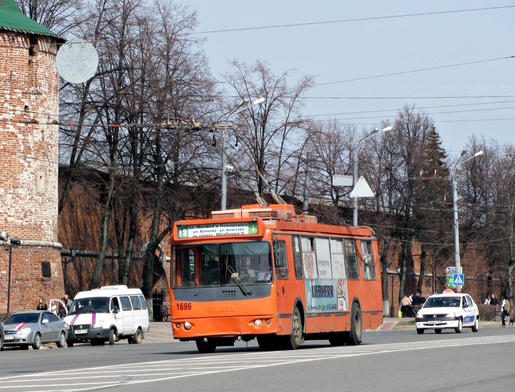 Нижний Новгород, ЗиУ-682Г-016.03 № 1696