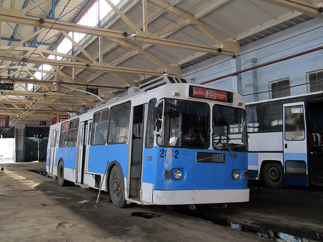 Нижний Новгород, Нижтролл (ЗиУ-682Г) № 2632
