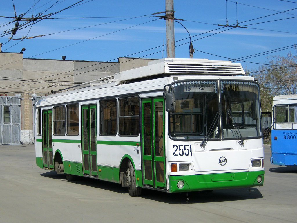 Челябинск, ЛиАЗ-5280 (ВЗТМ) № 2551