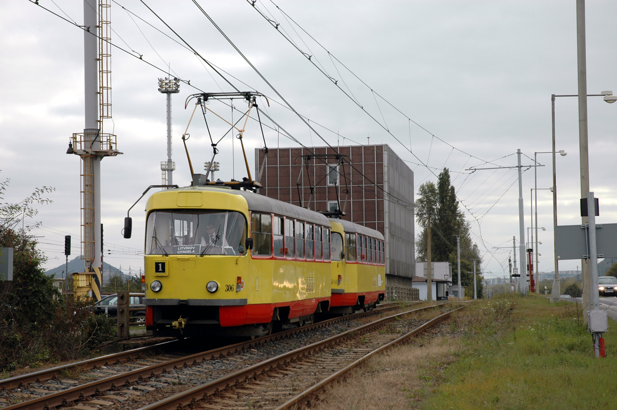 Мост ― Литвинов, Tatra T3M.3 № 306