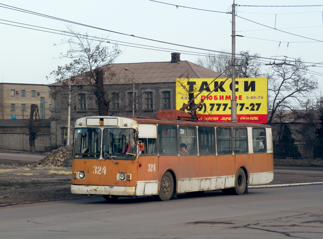Алчевск, ЗиУ-682В [В00] № 324