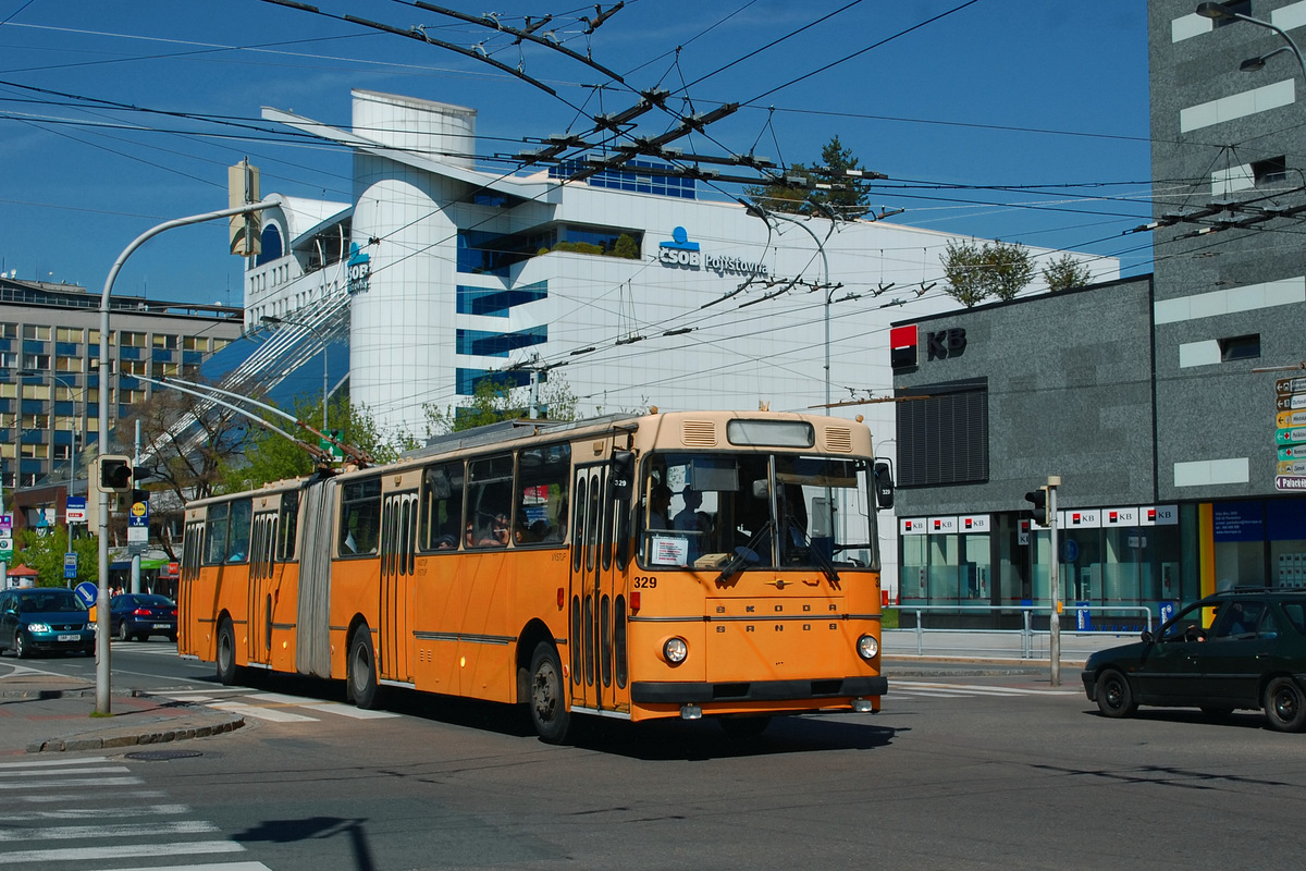 Пардубице, Škoda Sanos S 200 Tr № 329