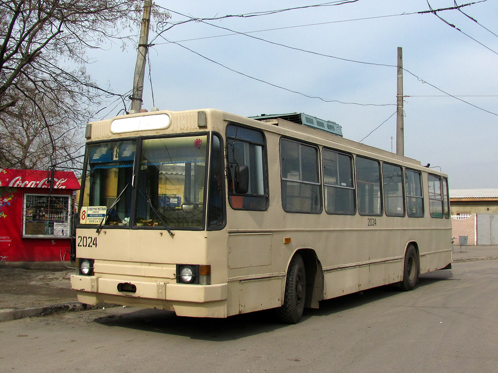 Одесса, ЮМЗ Т1Р (Т2П) № 2024