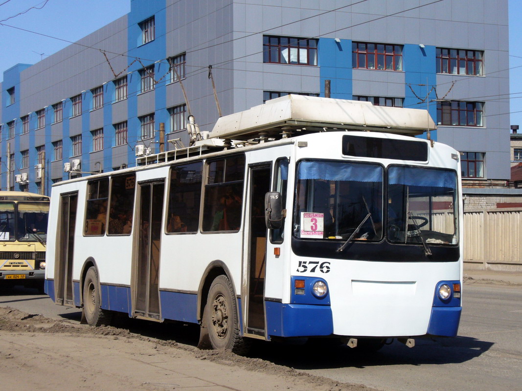 Киров, ЗиУ-682 КР Иваново № 576