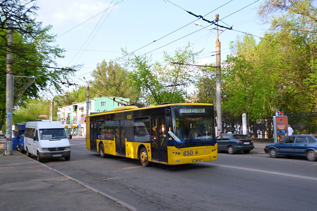 Кривой Рог, ЛАЗ E183D1 № 650