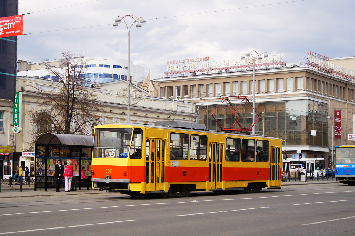 Yekaterinburg, Tatra T6B5SU Nr. 360