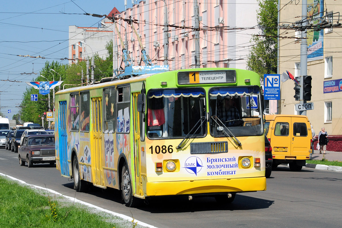 Брянск, ЗиУ-682Г-016 (012) № 1086