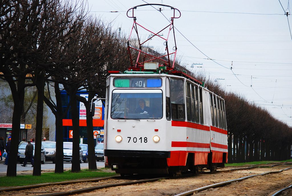 Saint-Petersburg, LVS-86K Br. 7018