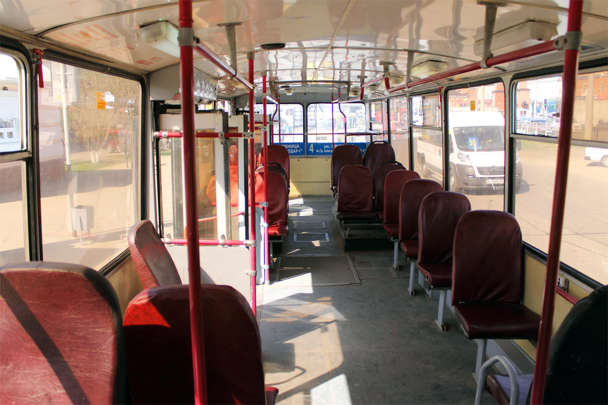 Краснодар, ЗиУ-682Г-016.02 № 142