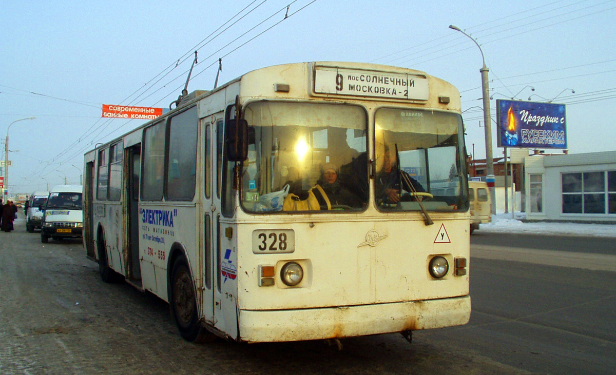 Омск, ЗиУ-682В10 № 328
