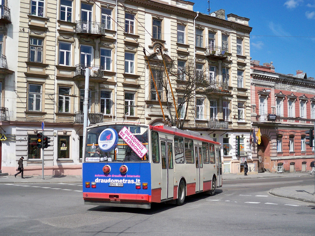 Vilnius, Škoda 14Tr17/6M № 2668