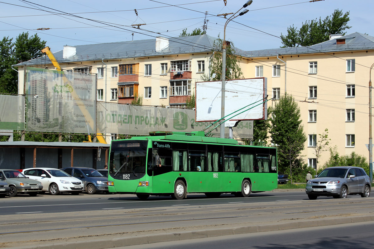 Казань, ВМЗ-5298.01 «Авангард» № 1182