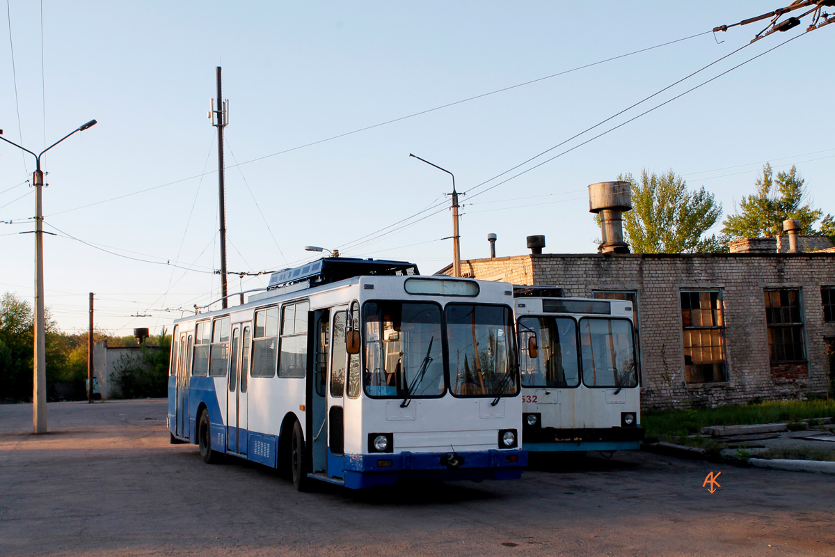 Углегорск, ЮМЗ Т2 № 2023
