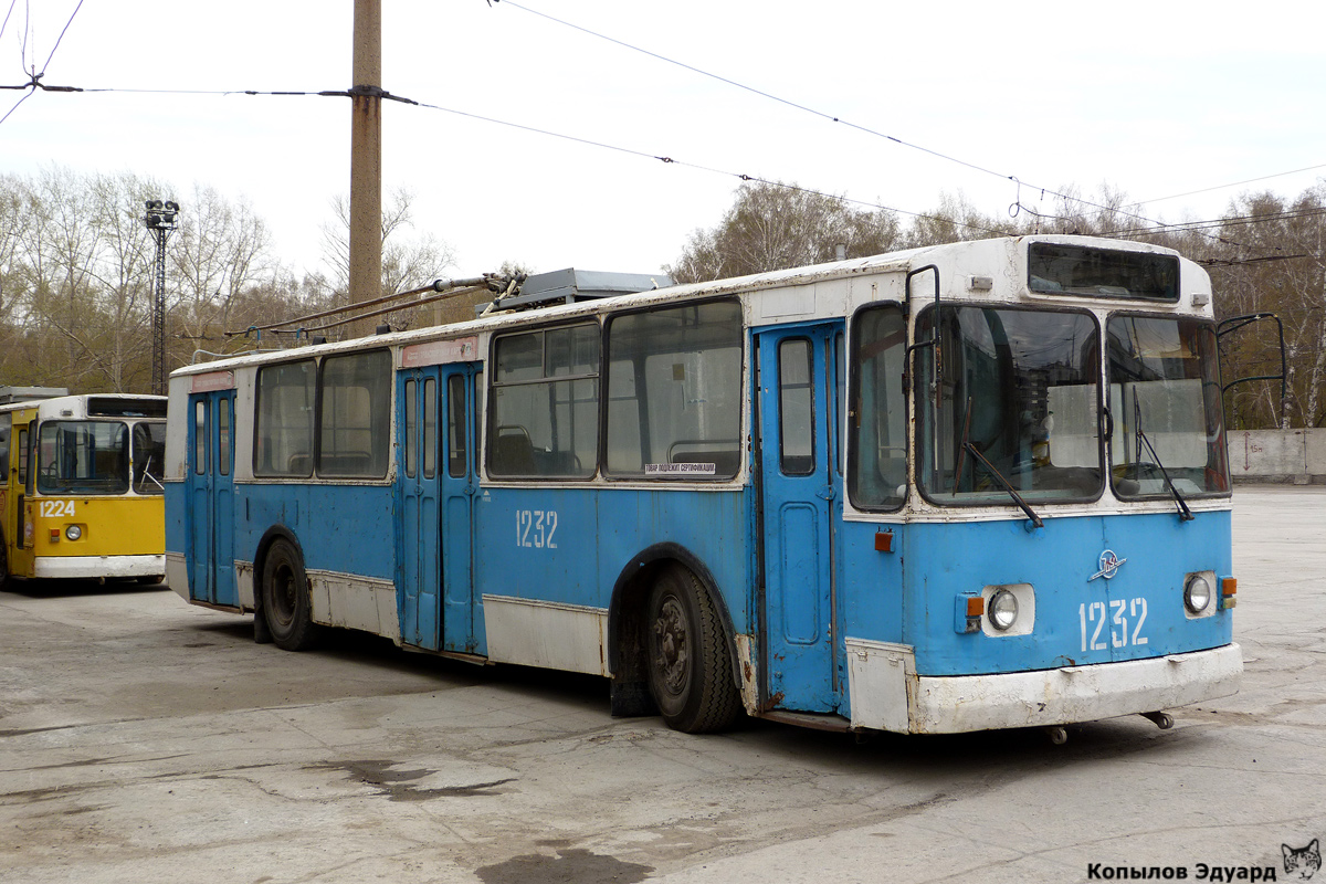 Новосибирск, ЗиУ-682В-012 [В0А] № 1232