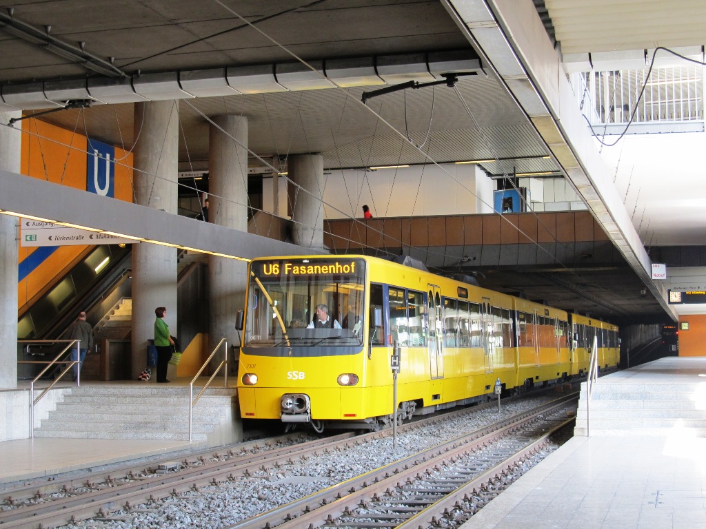 Штутгарт, Duewag DT8.10 № 3307