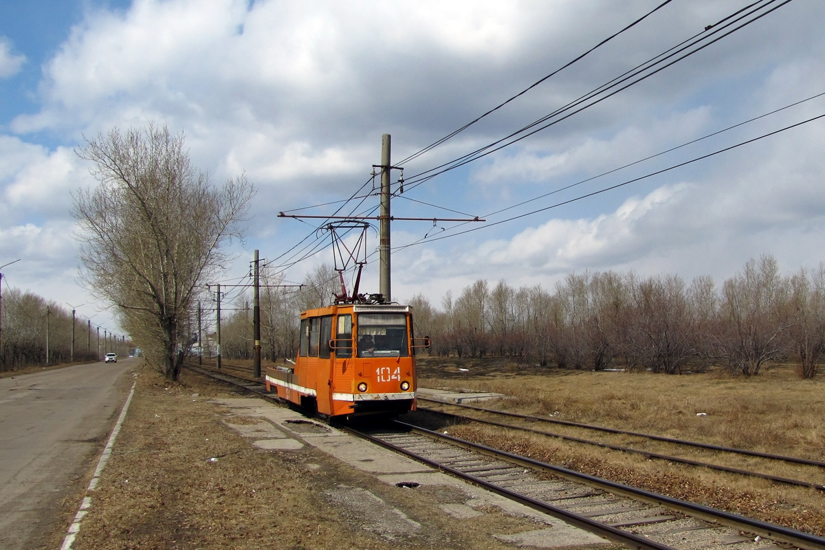 Усолье-Сибирское, 71-605 (КТМ-5М3) № 104