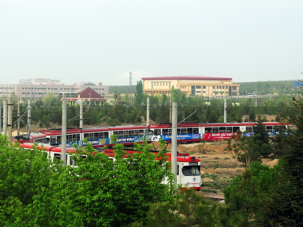 Конья — Трамвайные линии и инфраструктура