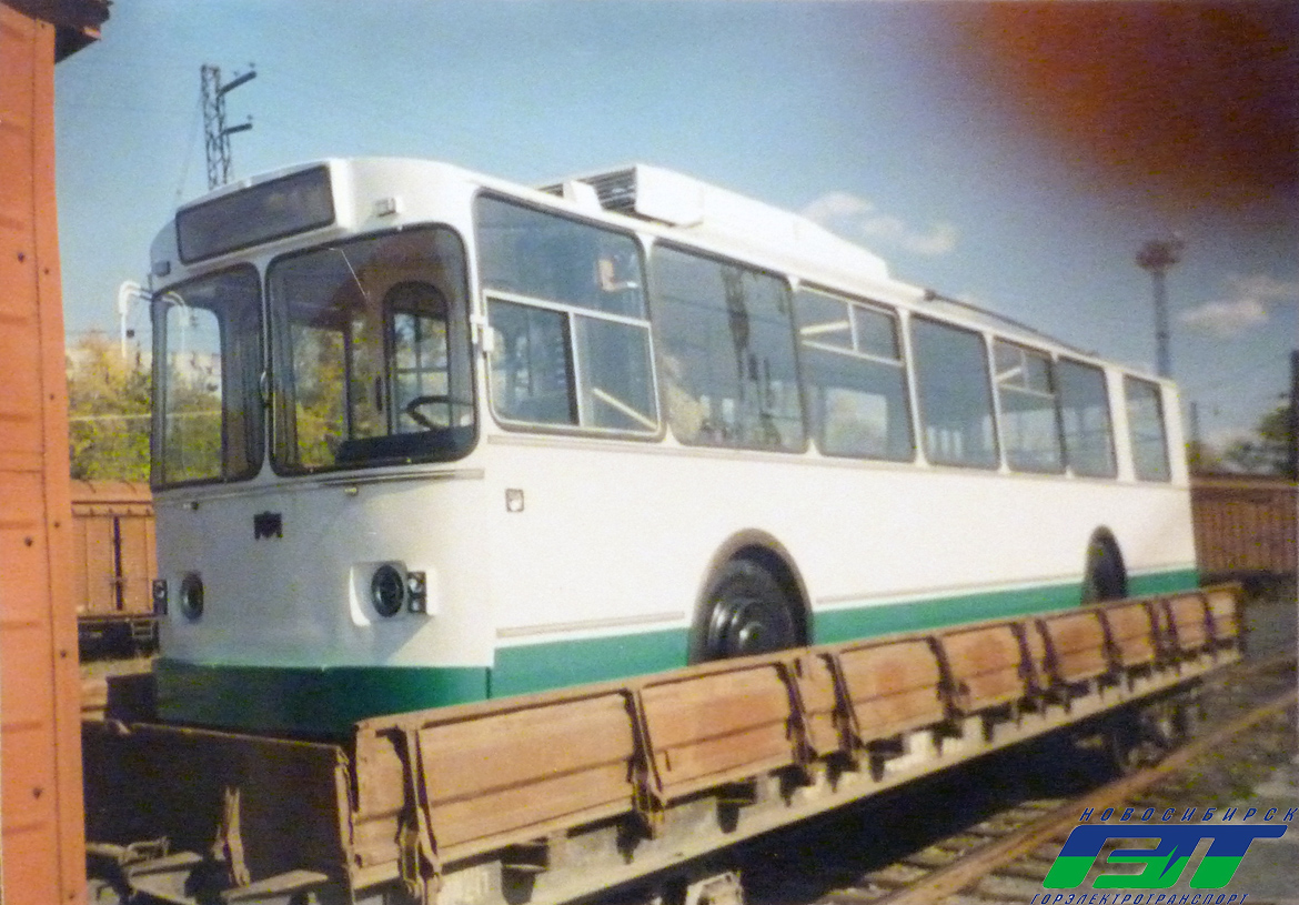 Новосибирск, АКСМ 101А № 2292; Новосибирск — [Троллейбус] Исторические фотографии
