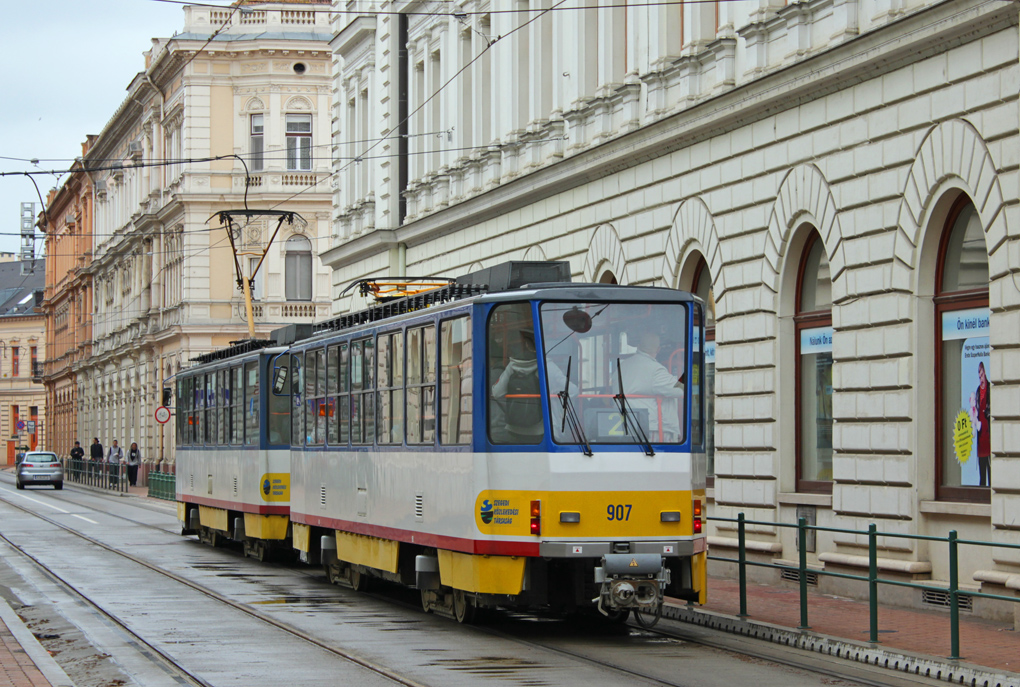 Szeged, Tatra T6A2 č. 911; Szeged, Tatra T6A2 č. 907
