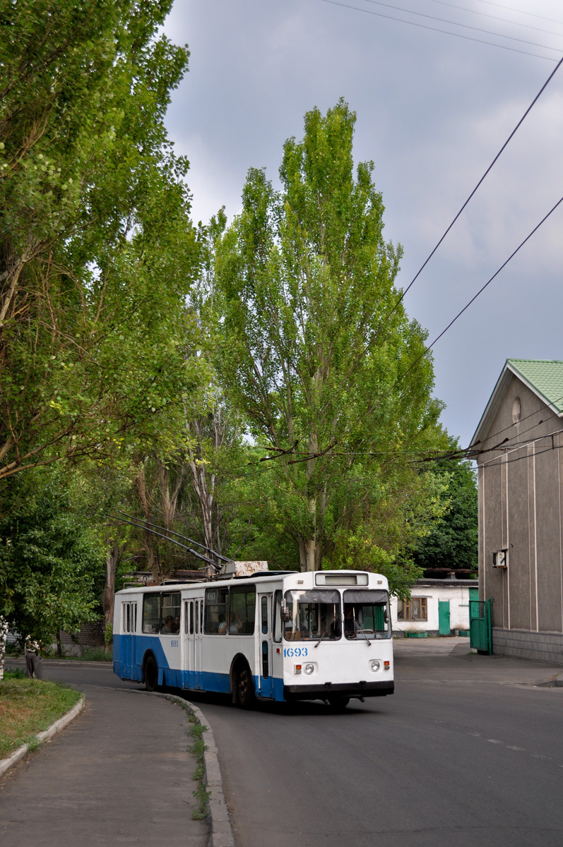 Донецк, ЗиУ-682В [В00] № 1693