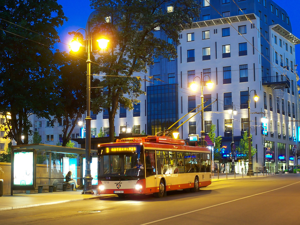 Вильнюс, МАЗ-ЭТОН Т203 Amber № 1719