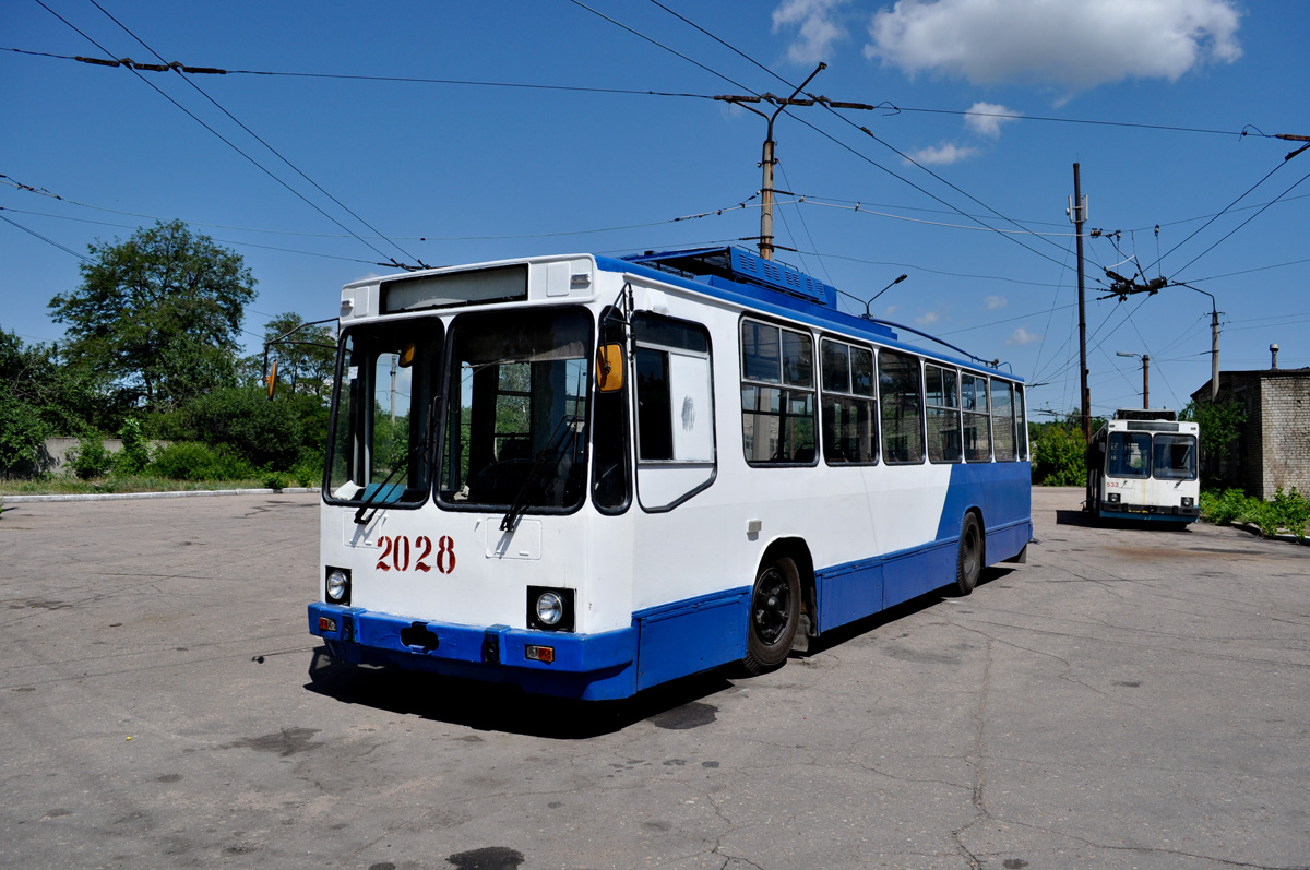 Углегорск, ЮМЗ Т2 № 2028