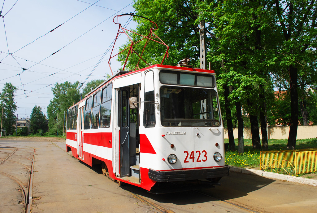 Санкт-Петербург, ЛМ-68М № 2423