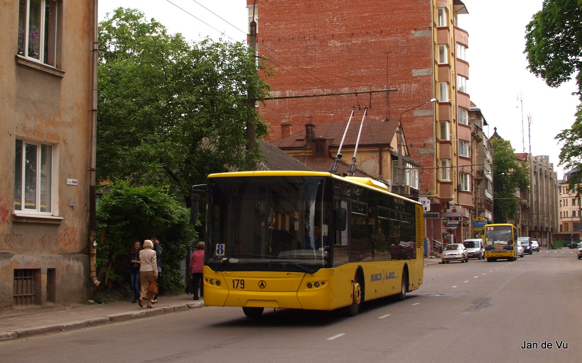 Ивано-Франковск, ЛАЗ E183D1 № 179